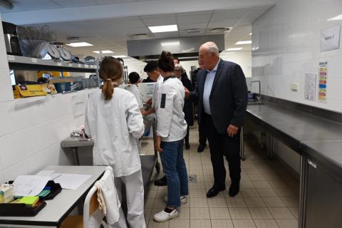 Rentrée scolaire au Collège Edmond Rostand