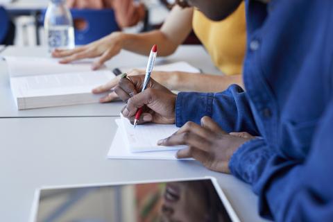 Formation et travail des personnes handicapées