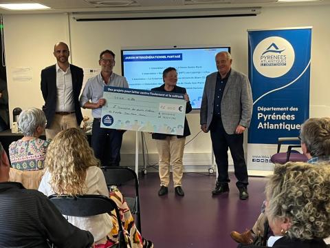 Cérémonie des lauréats de la consultation contre l&#039;isolement et la solitude