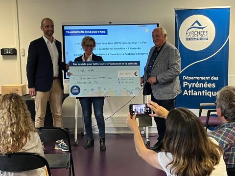 Remise des prix aux lauréats de la consultation contre la solitude et l&#039;isolement