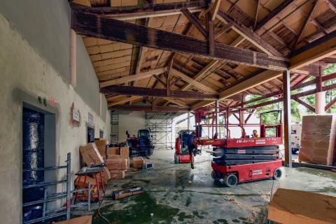 Restructuration complète de la salle polyvalente, chaufferie bio masse du collège Errobi