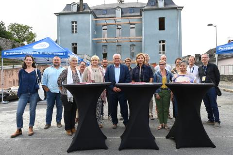 signataires de la charte d’engagement de Réseau Éco-réhabilitation 64 